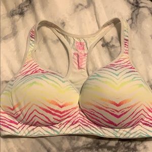 Victoria’s Secret PINK yoga Sports Bra -Medium